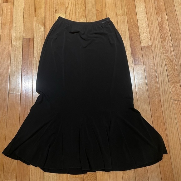Via Condotti Black Skirt Size Small - Picture 1 of 6